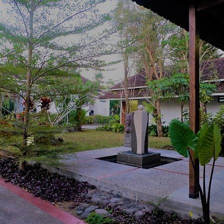 Hotel Minak Jinggo Banyuwangi  Ngoại thất bức ảnh