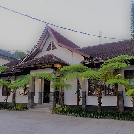 Hotel Minak Jinggo Banyuwangi  Ngoại thất bức ảnh
