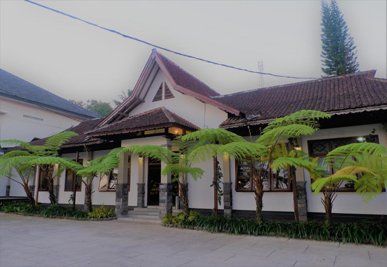 Hotel Minak Jinggo Banyuwangi  Ngoại thất bức ảnh